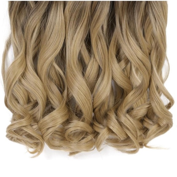 Hair Extensions - Picture 2 of 5